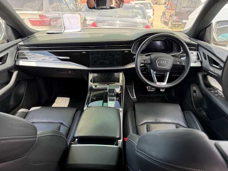 2023 Audi Q8 3,0L 2023 Cyprus