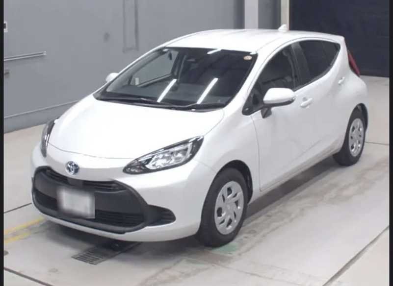 Toyota Aqua 1,5L 2024