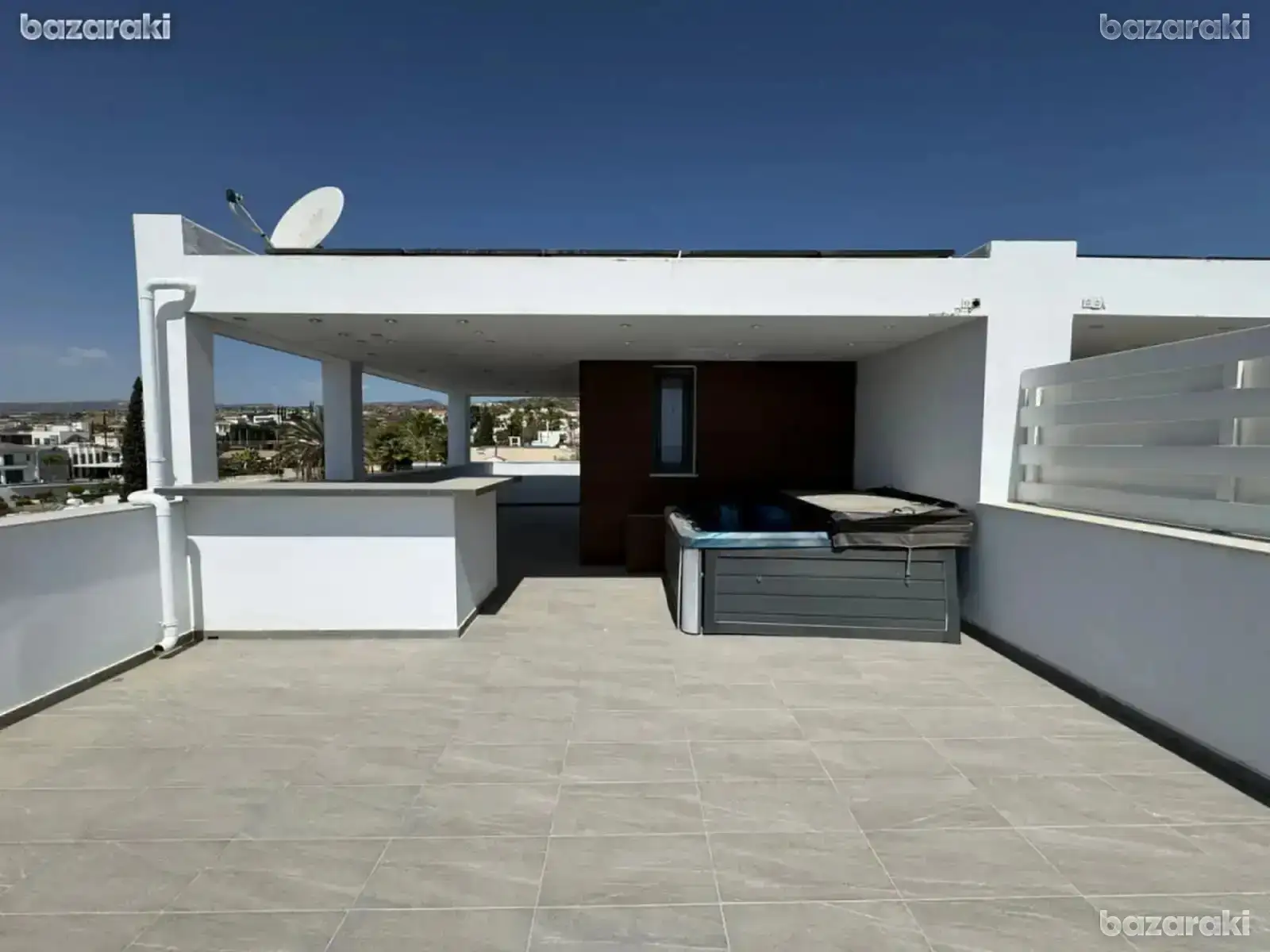House, 6 bedrooms — 16