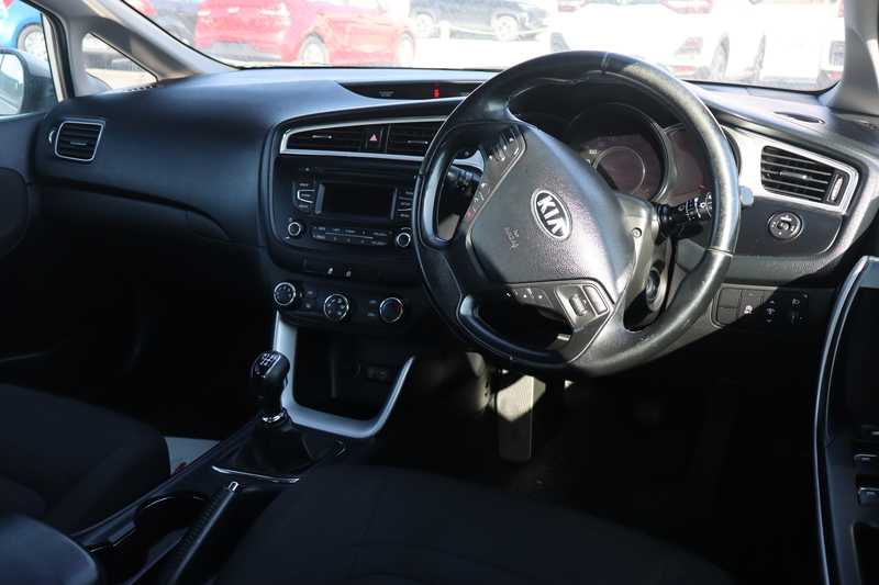 2017 KIA Ceed 1,4L 2017 Cyprus