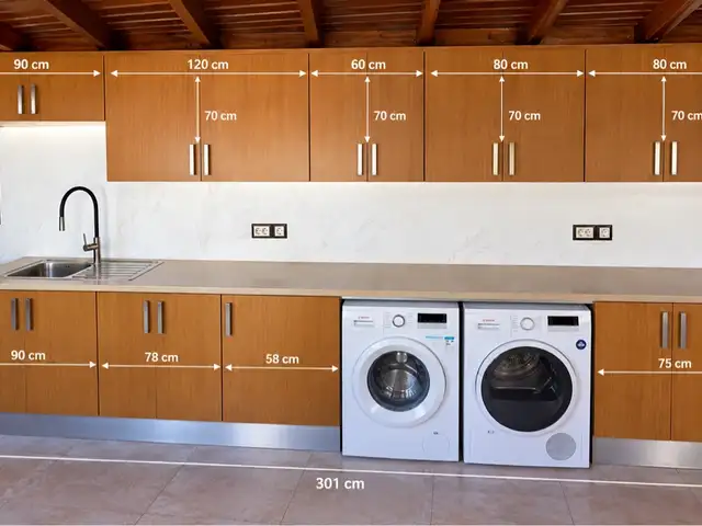 Kitchen cabinets with marble worktop. negotiable, Famagusta — Agia Napa
