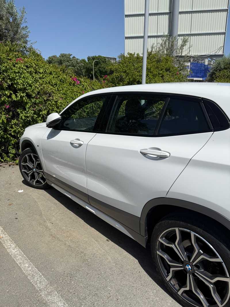 2021 BMW X2 2,0L 2021 Cyprus