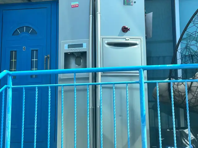 Lg . second-hand refrigerator, Paphos — Paphos - Kato Paphos