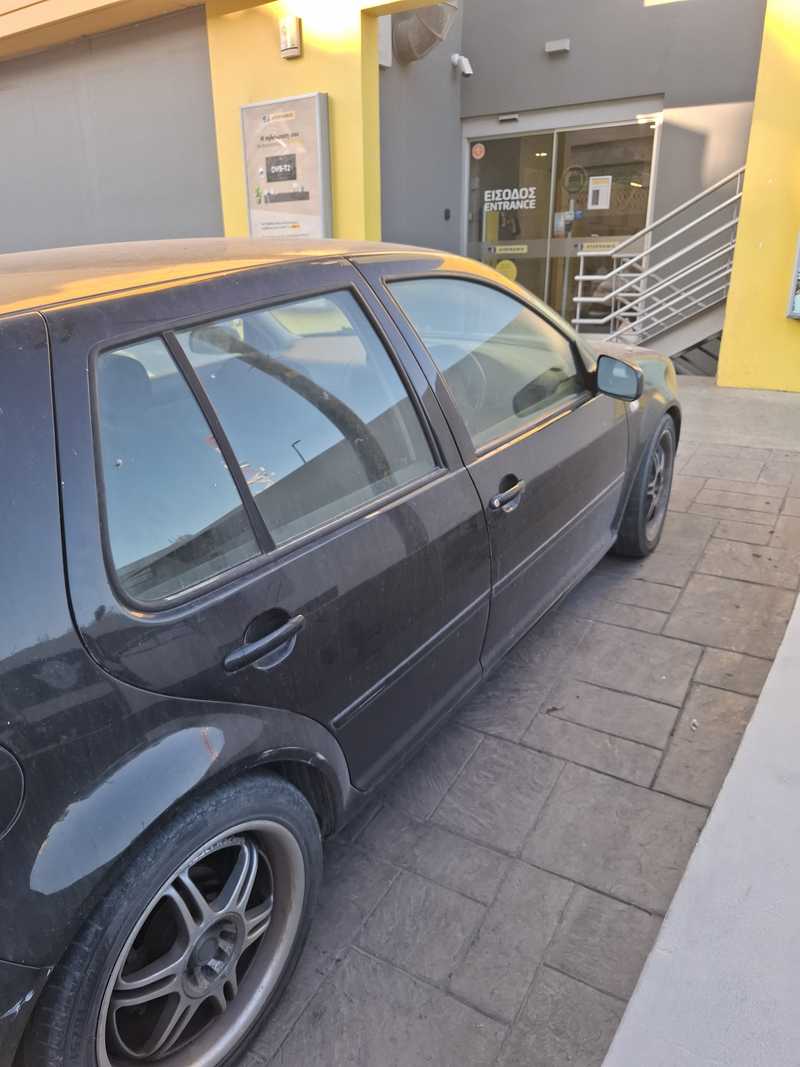 2003 Volkswagen Golf 1,6L 2003 Cyprus
