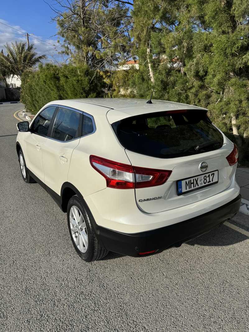 2015 Nissan Qashqai 1,6L 2015 Cyprus