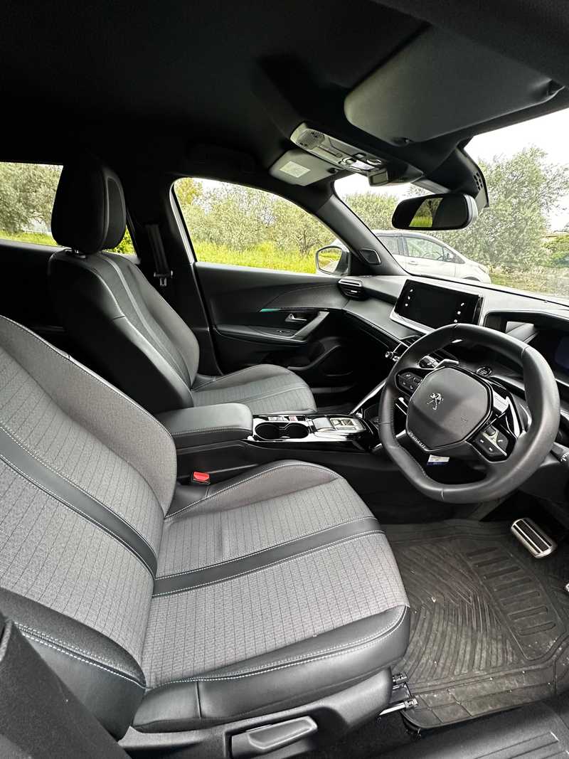 2023 Peugeot 2008 1,2L 2023 Cyprus