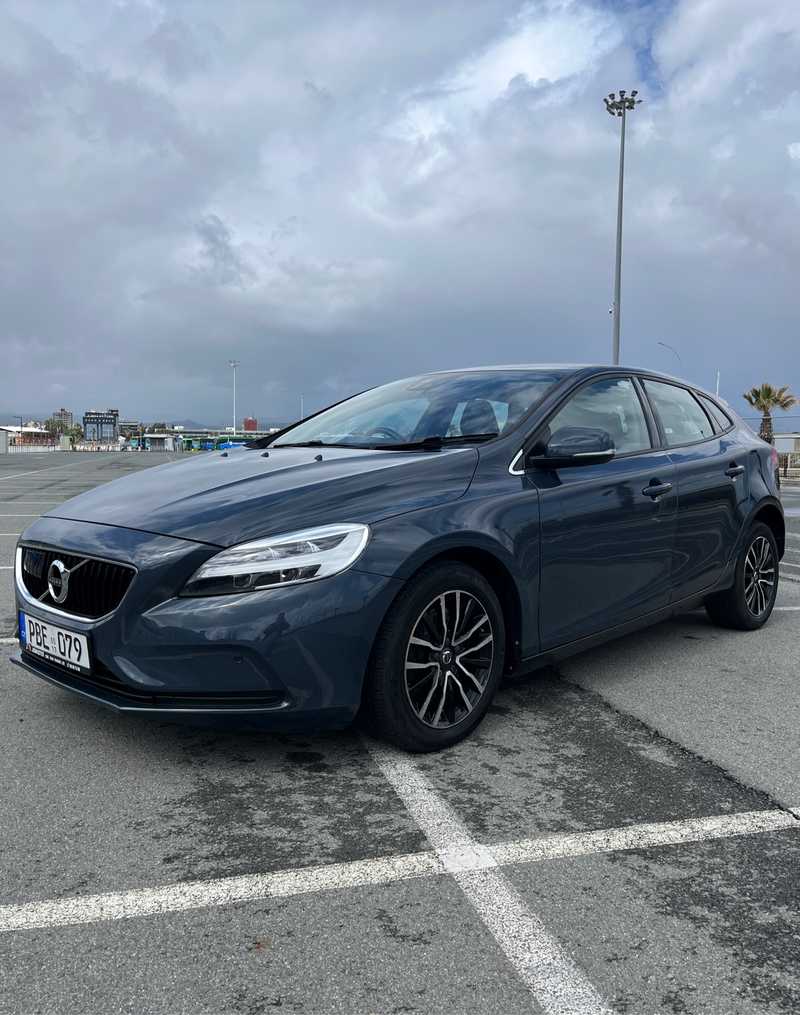 Volvo V40 1,6L 2017