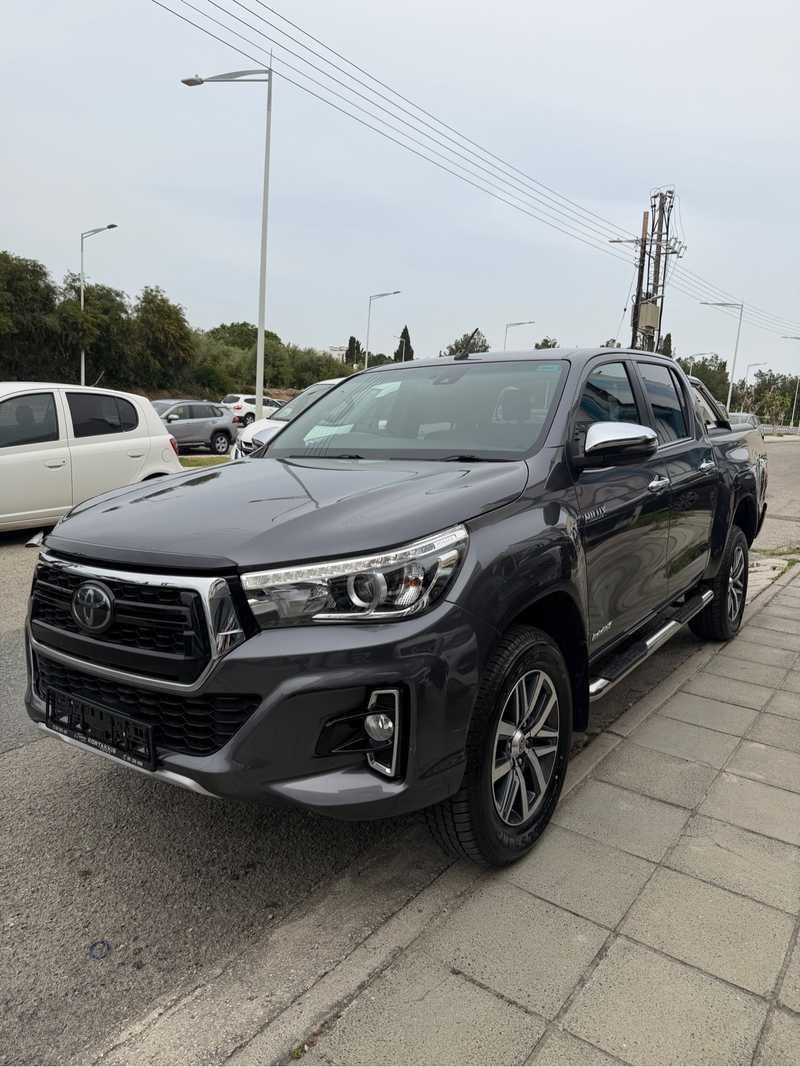 Toyota Hilux 2,4L 2021