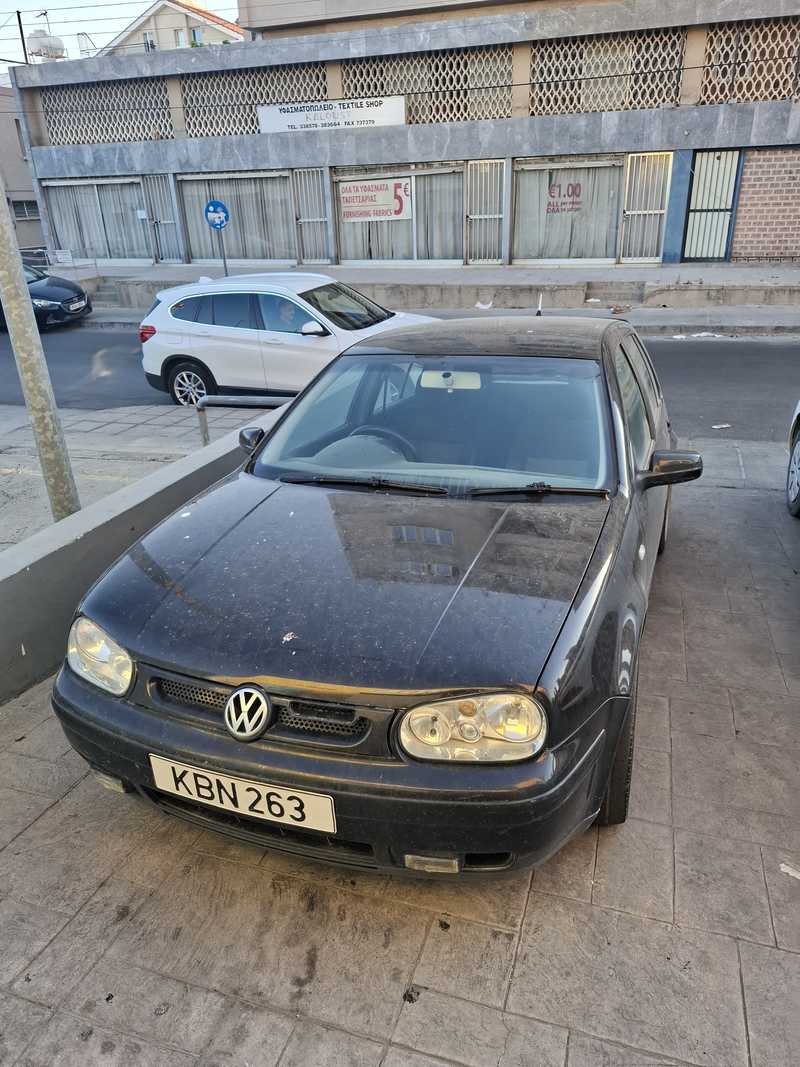 Volkswagen Golf 1,6L 2003