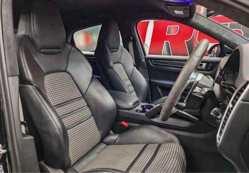 2023 Porsche Cayenne 3,0L 2023 Cyprus