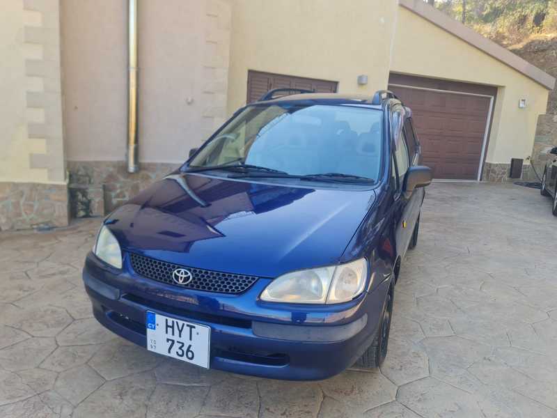 Toyota Spacio 1,4L 1997