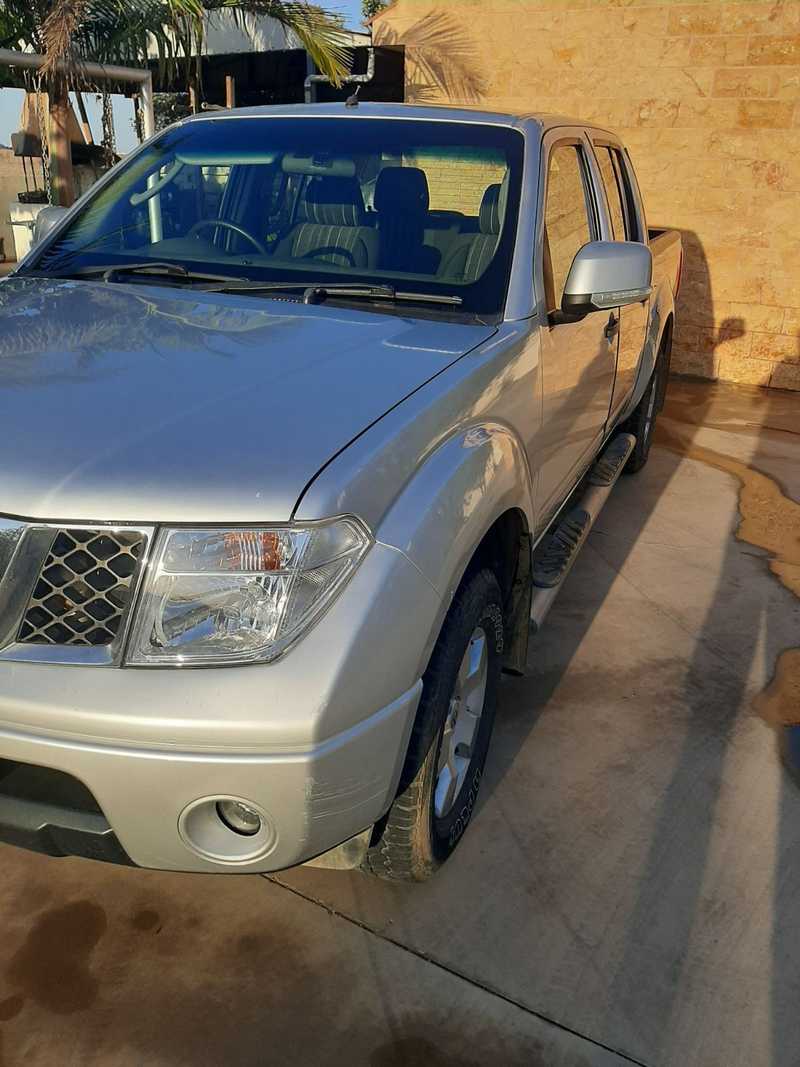 2009 Nissan Navara 2,5L 2009 Cyprus