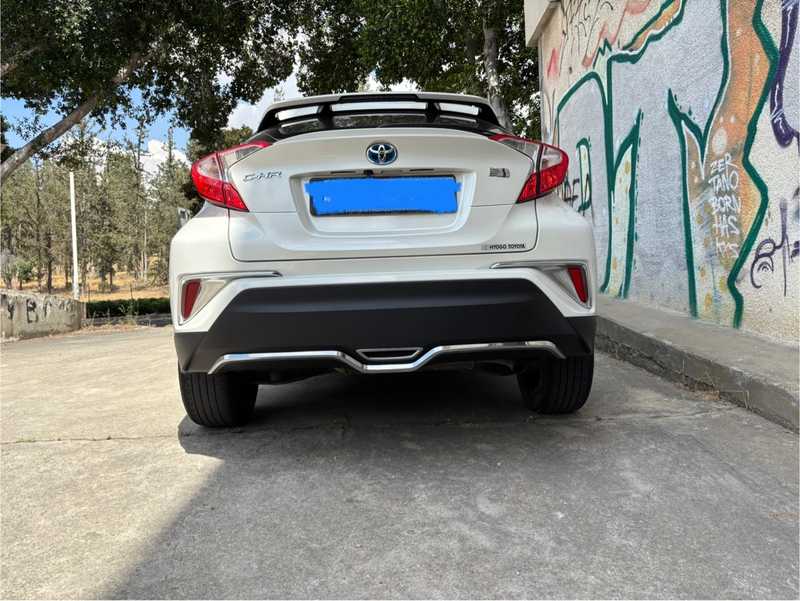 2017 Toyota C-HR 1,8L 2017 Cyprus
