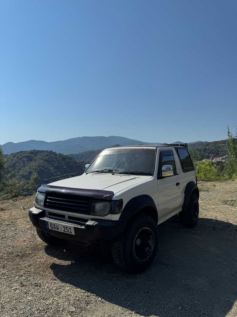 Mitsubishi Pajero 2,5L 1992