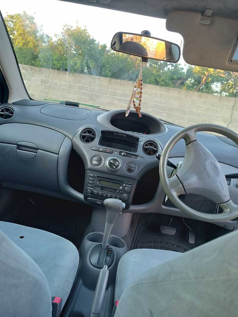 1999 Toyota Vitz 1,0L 1999 Cyprus