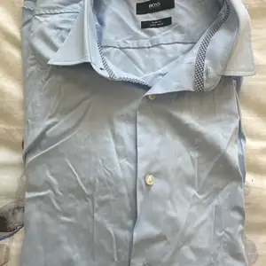 Boss tailored slim fit shirt size 43, Limassol — Limassol - Mesa Geitonia