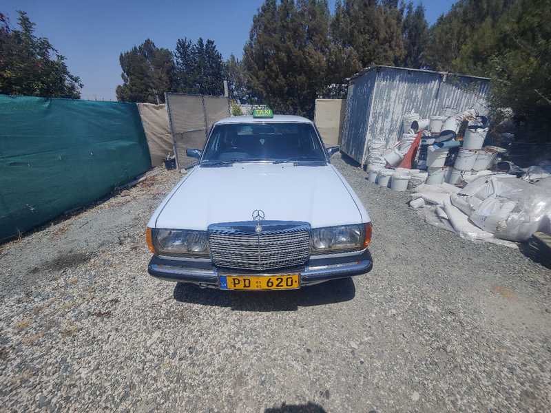 1983 Mercedes-Benz E-Class 3,0L 1983 Cyprus