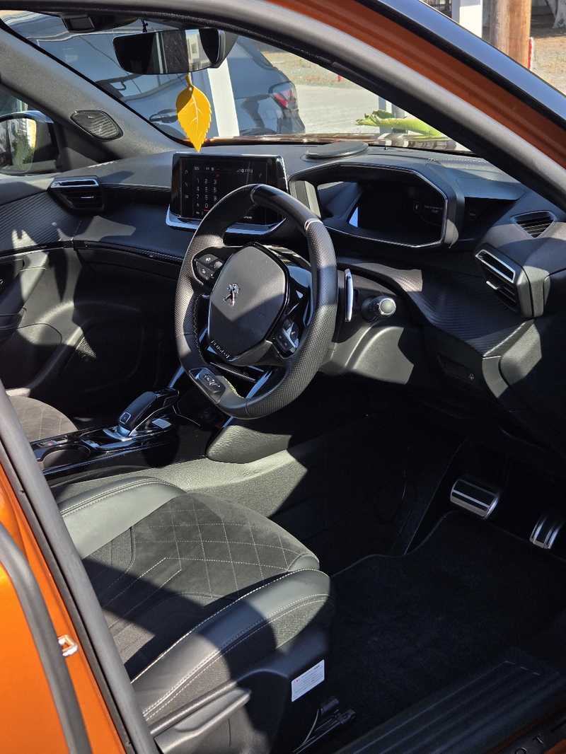 2022 Peugeot 2008 1,2L 2022 Cyprus