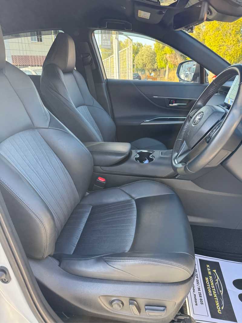 2023 Toyota Harrier 2,5L 2023 Cyprus