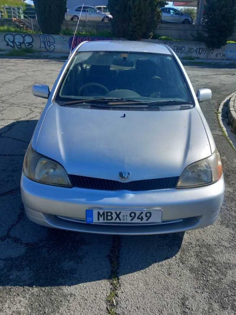Toyota Platz 1,4L 2001