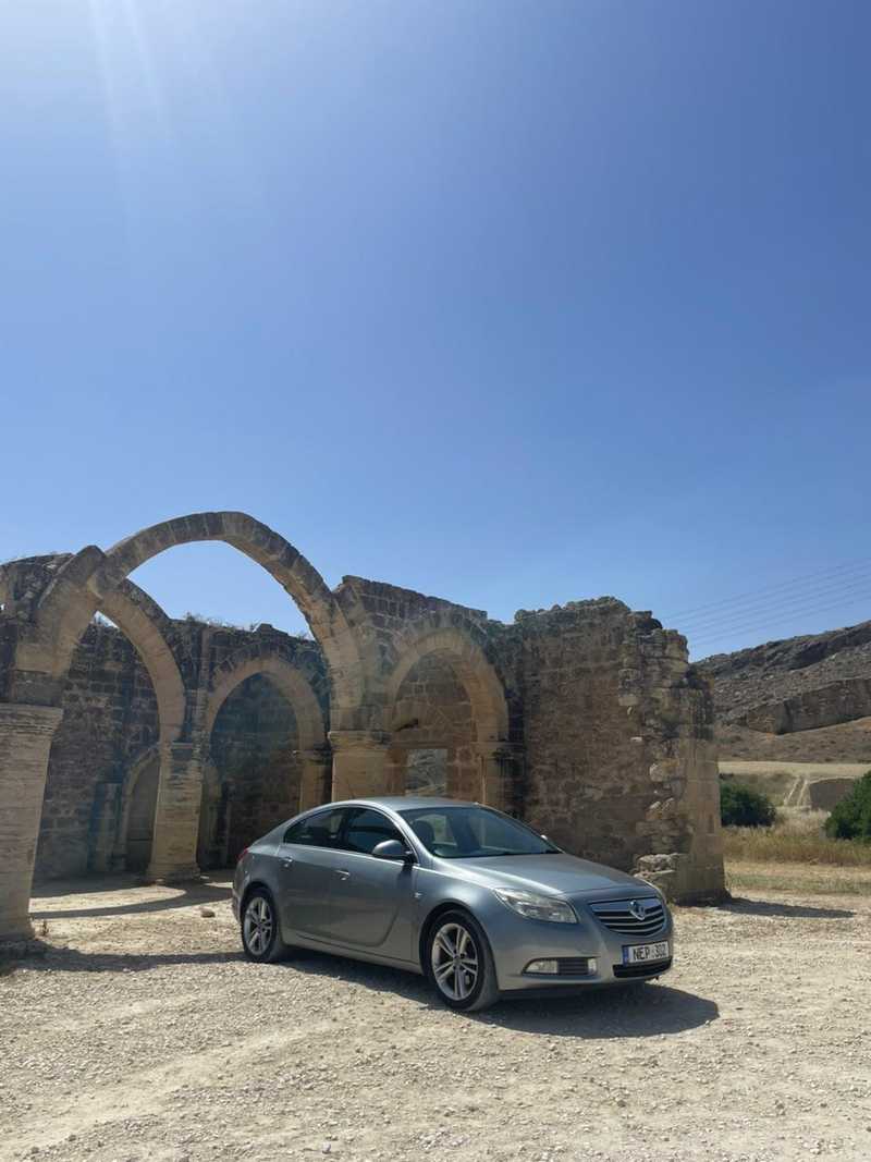 2010 Opel, Vauxhall Insignia 2,0L 2010 Cyprus