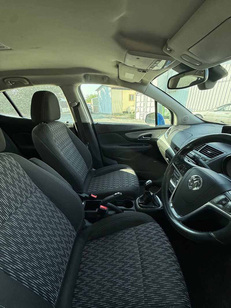 2014 Opel, Vauxhall Mokka 1,6L 2014 Cyprus