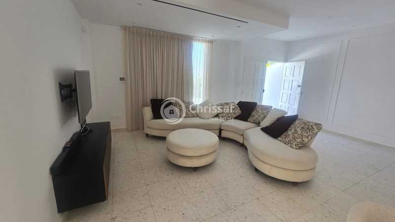 4-bedroom semi-detached for sale