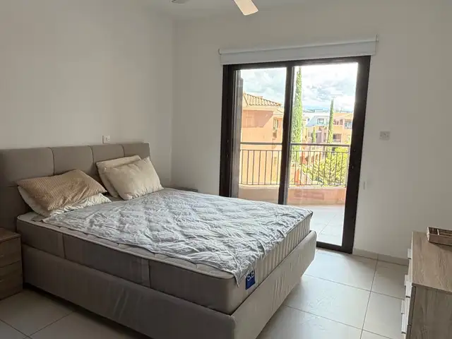 3-bedroom apartment to rent, Επαρχία Πάφου — Universal