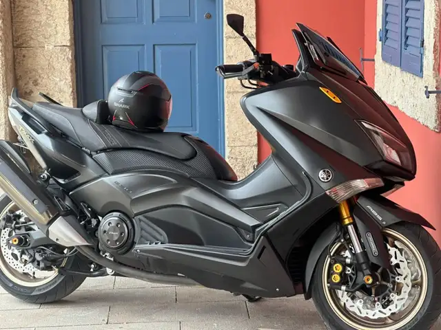 Tmax 530, Larnaca — Larnaka - Chrysopolitissa