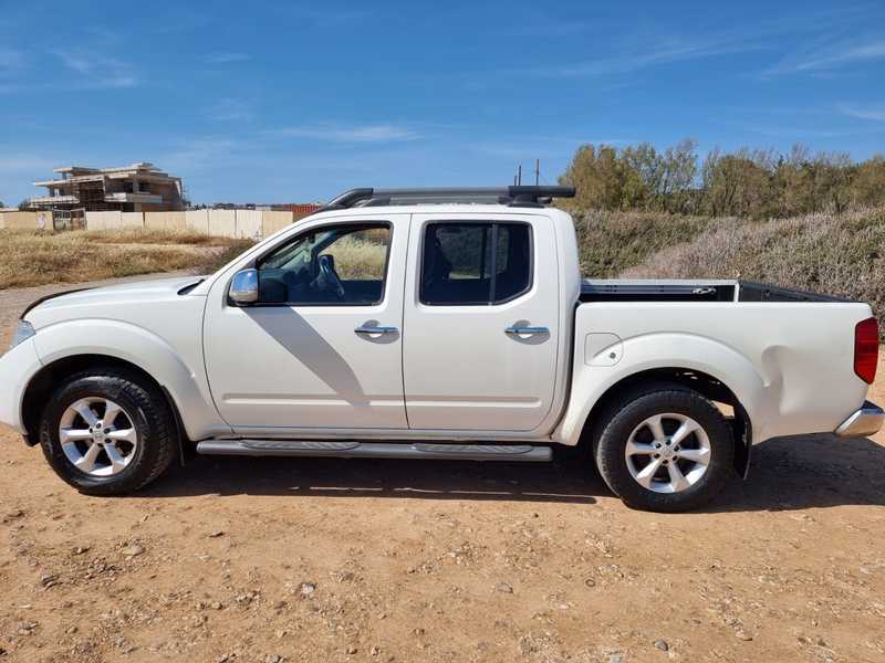 2013 Nissan Navara 2,5L 2013 Cyprus