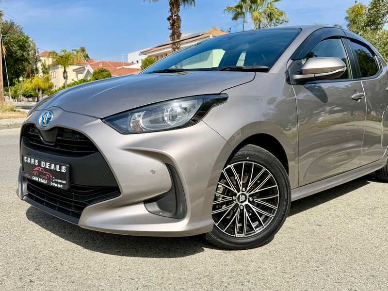 2022 Toyota Yaris 1,5L 2022 Cyprus