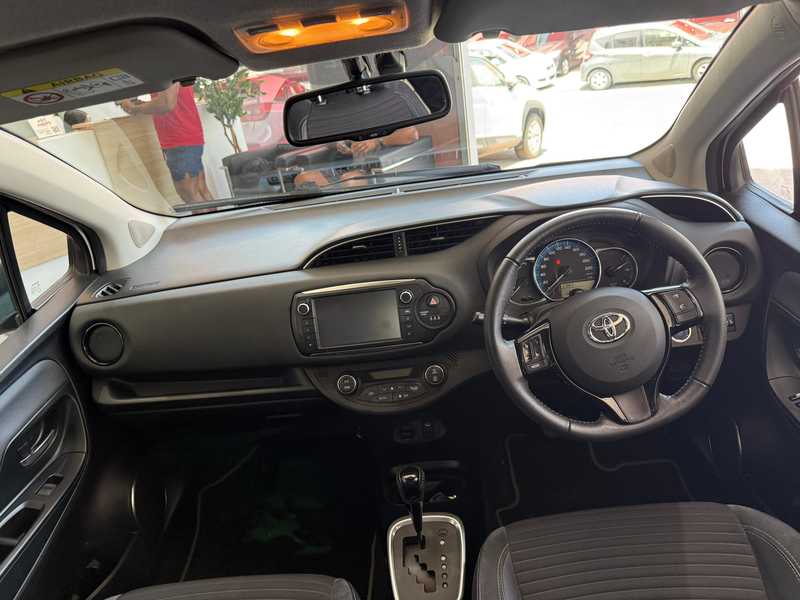 2016 Toyota Yaris 1,5L 2016 Cyprus