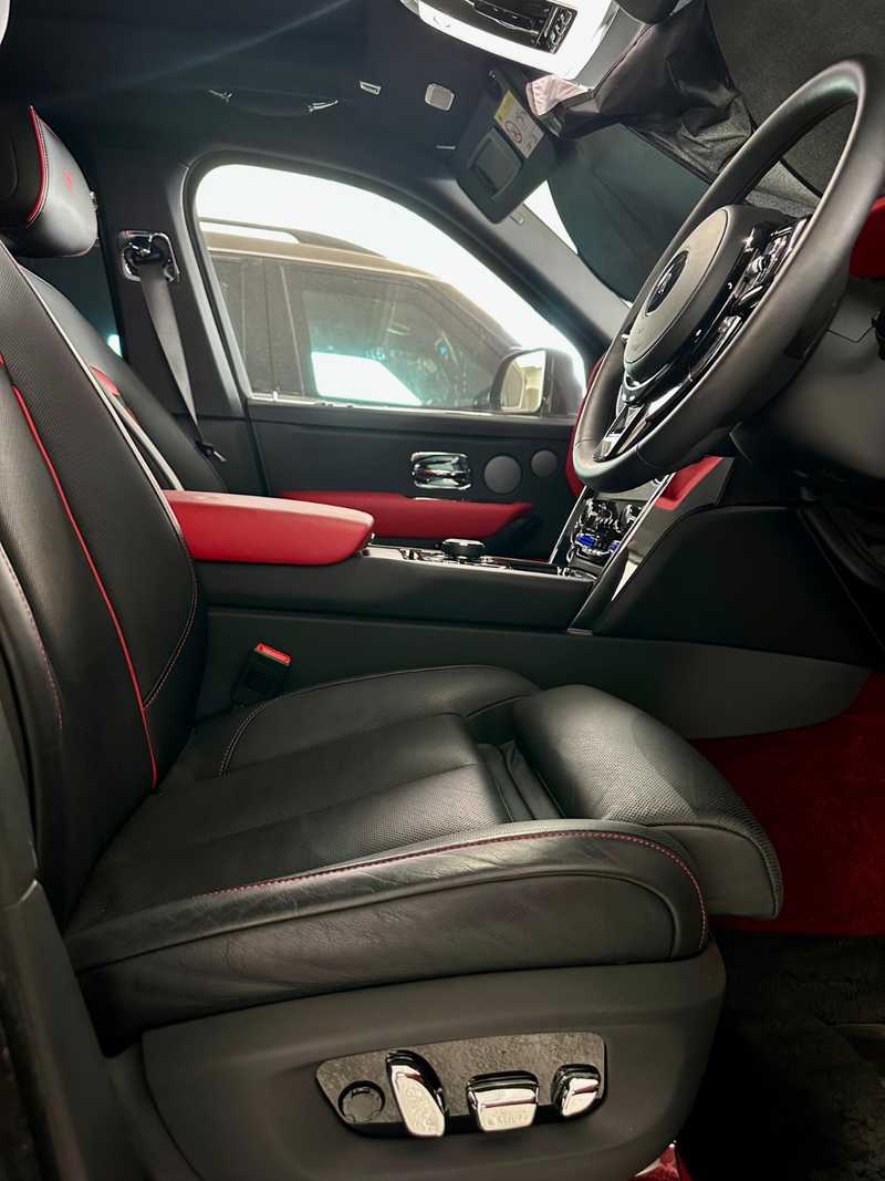 2023 Rolls Royce Cullinan 6,8L 2023 Cyprus