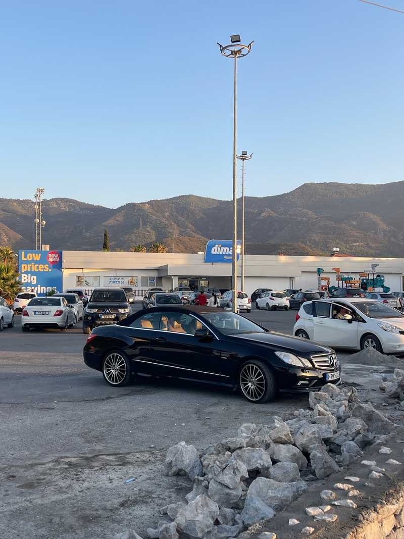 2011 Mercedes-Benz E-Class 2,1L 2011 Cyprus