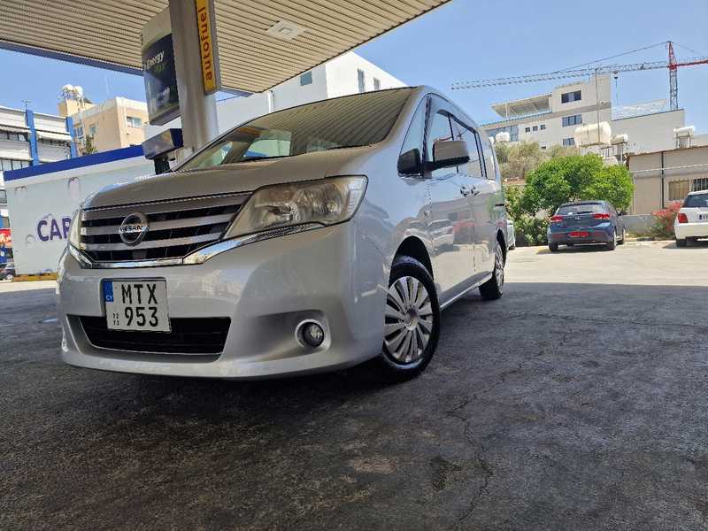 Nissan Serena 2,0L 2013