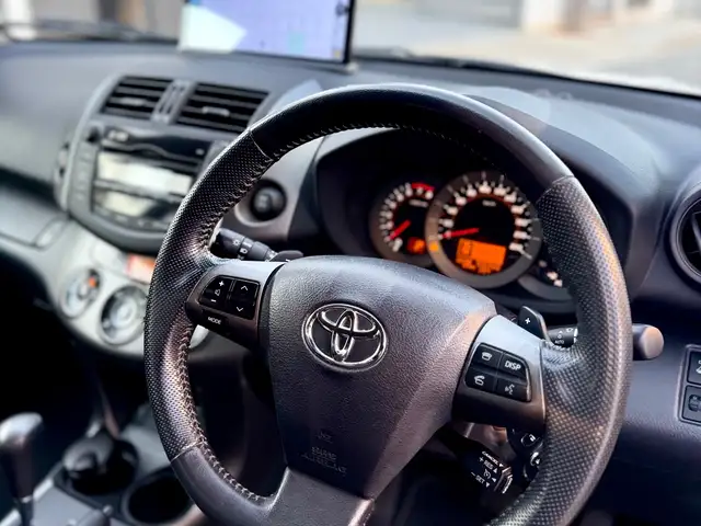Toyota RAV4 2,0L 2010, Larnaca — Oroklini Tourist Area - 8