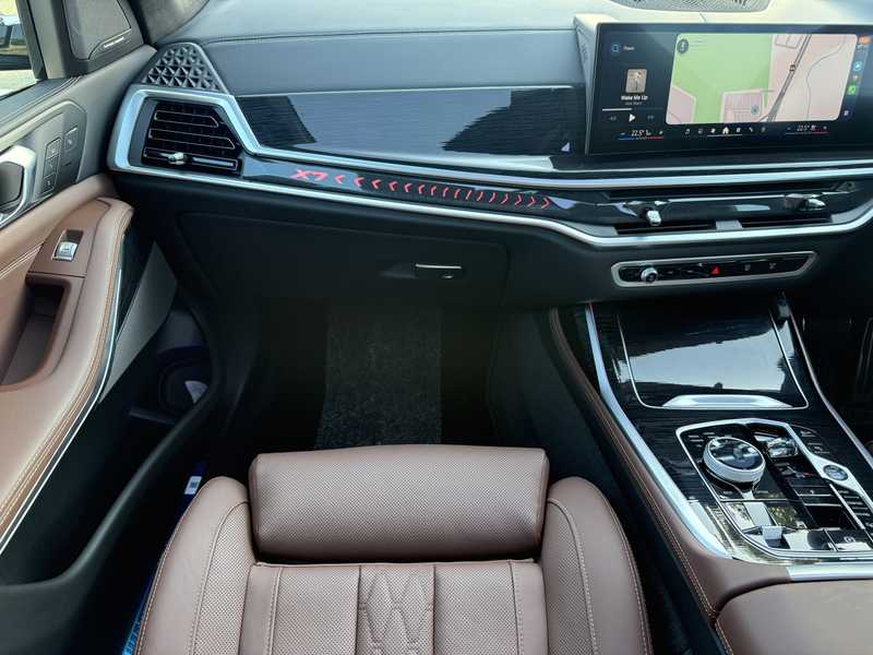 2023 BMW X7 3,0L 2023 Cyprus