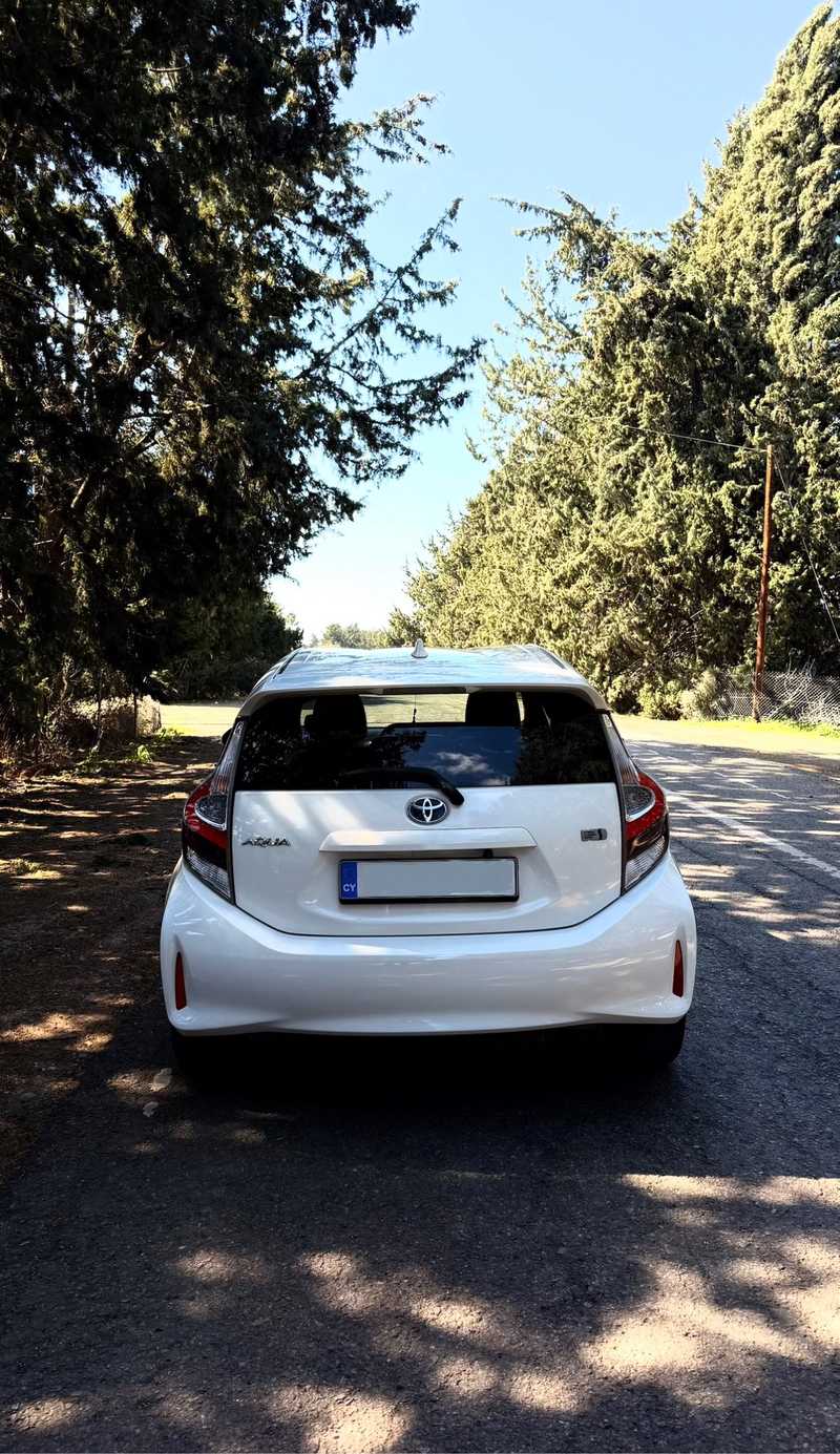 2020 Toyota Aqua 1,5L 2020 Cyprus