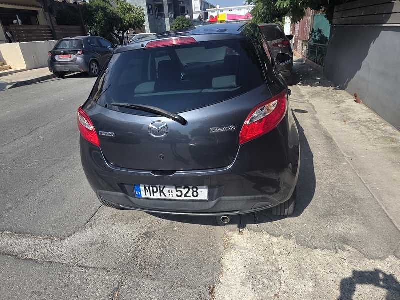 Mazda Demio 1,5L 2012