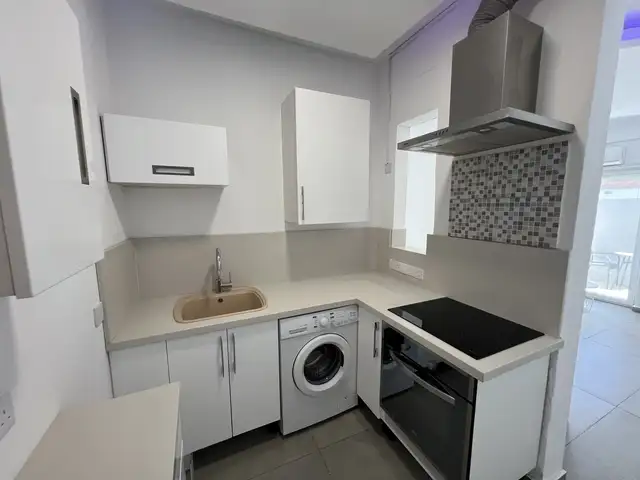 Studio apartment to rent, Επαρχία Λεμεσού — Λεμεσός - Ζακάκι - 9