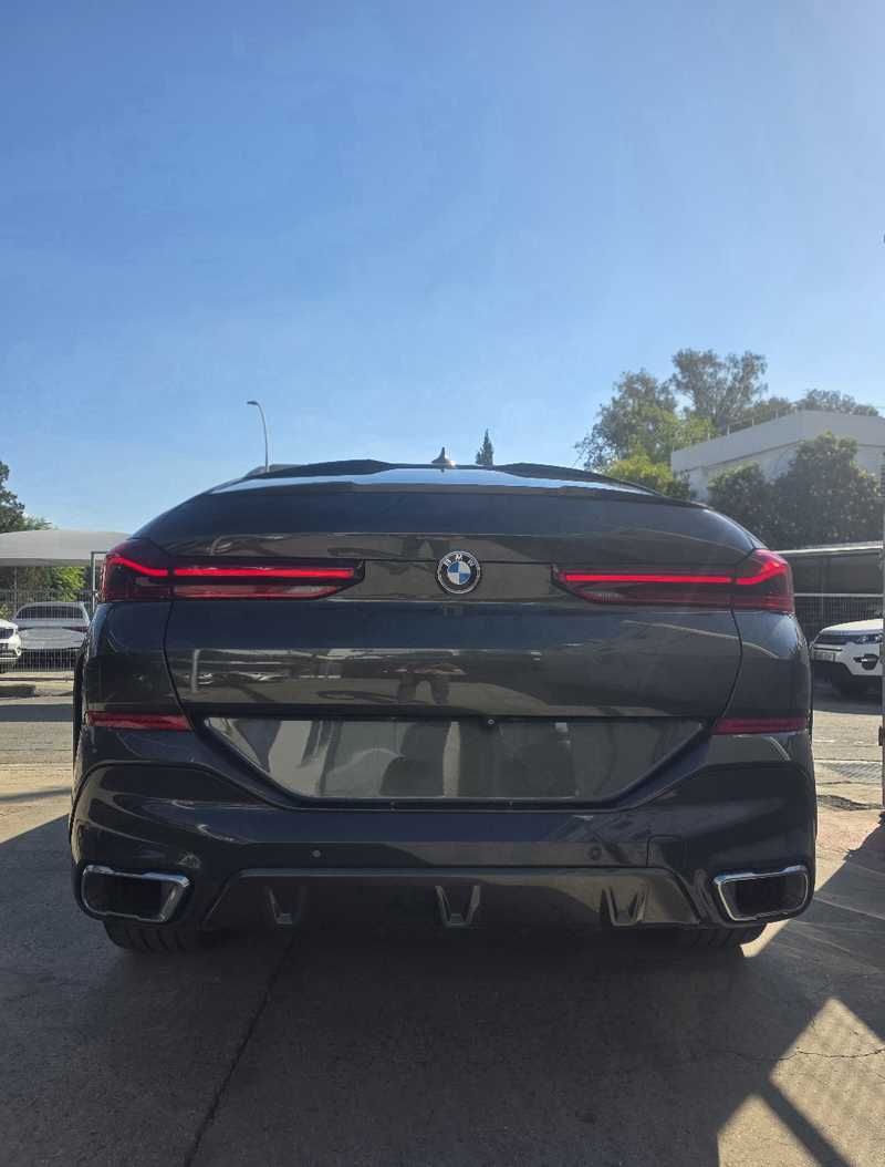 2021 BMW X6 3,0L 2021 Cyprus