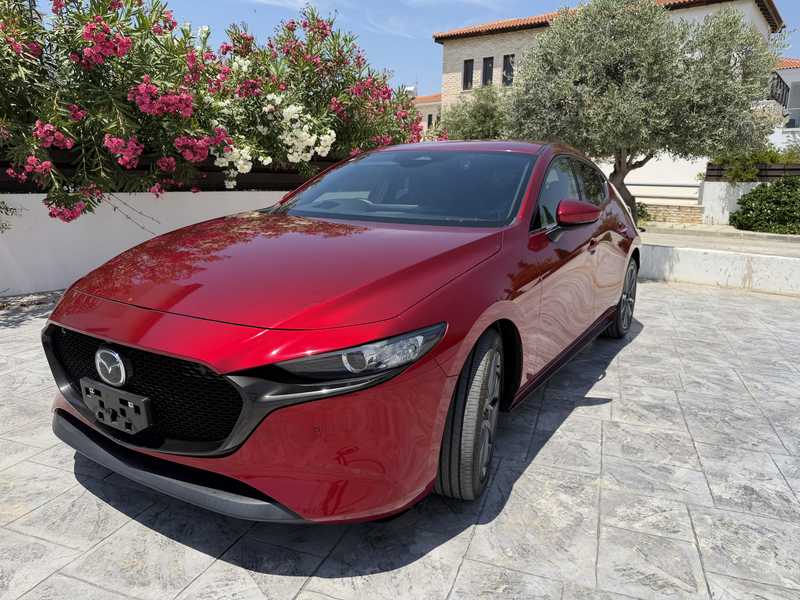 Mazda 3 1,5L 2023