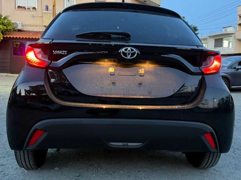 2022 Toyota Yaris 1,0L 2022 Cyprus