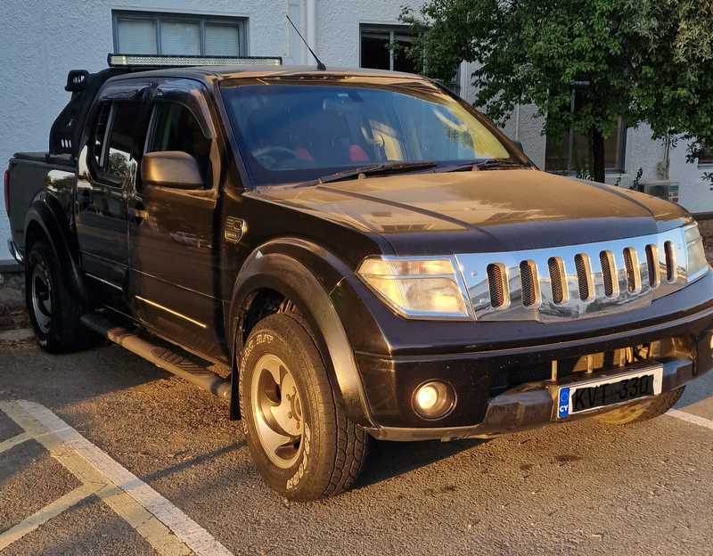 Nissan Navara 2,5L 2006
