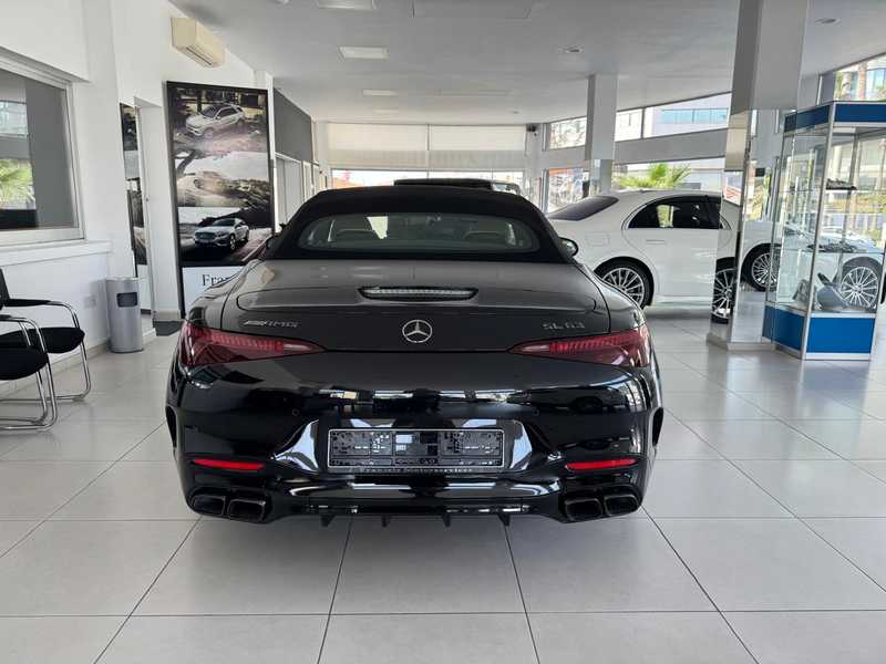 2023 Mercedes-Benz SL-Class 4,0L 2023 Cyprus