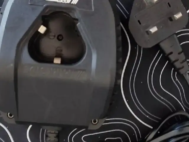 Parkside 12v battery charger, Nicosia — Kokkinotrimithia