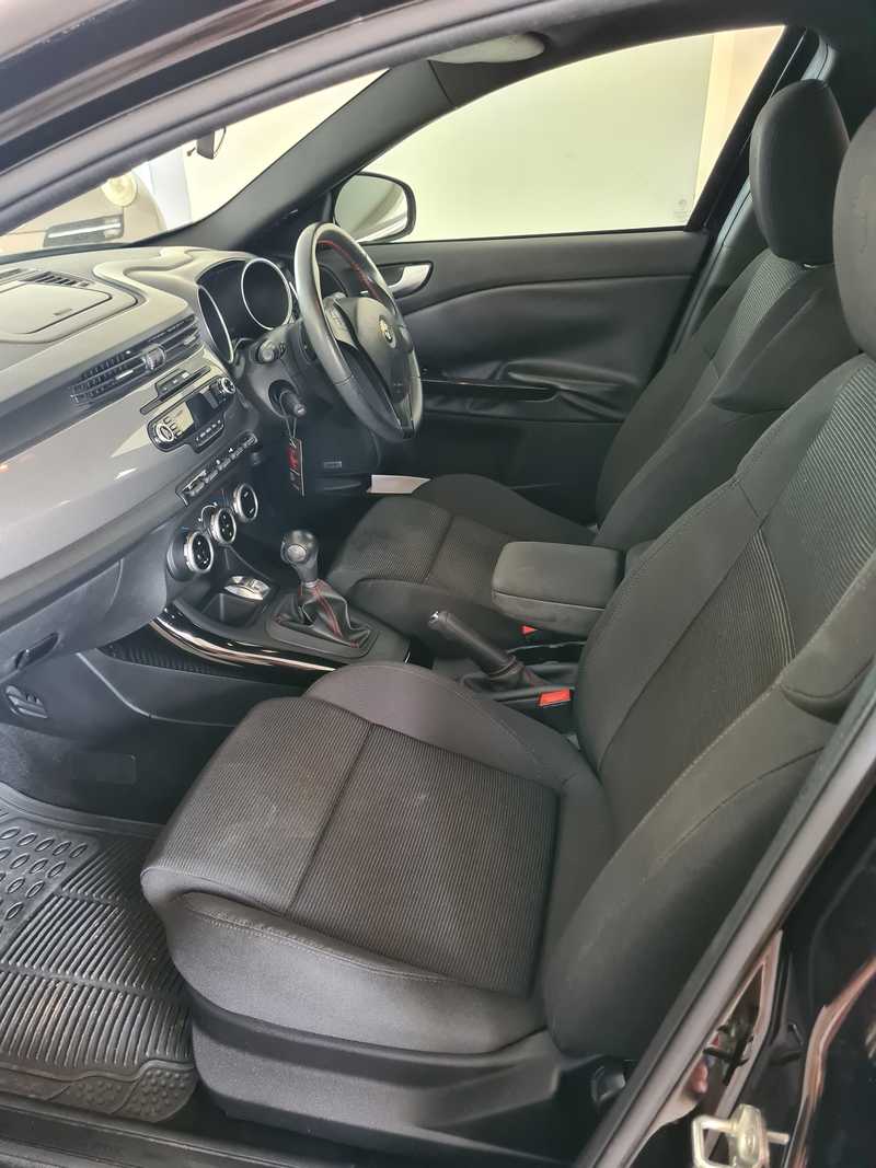 2012 Alfa Romeo Giulietta 1,4L 2012 Cyprus