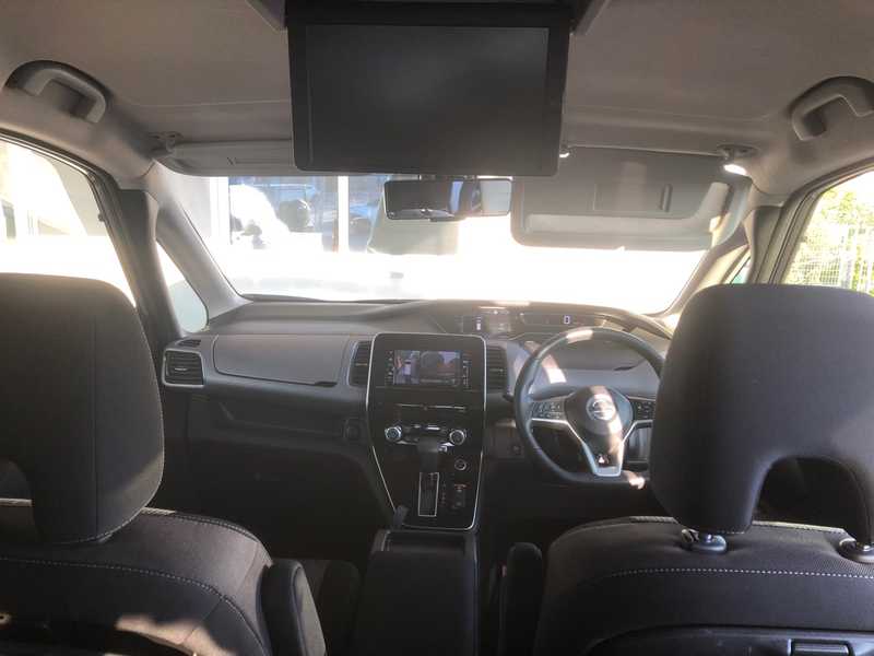 2021 Nissan Serena 2,0L 2021 Cyprus
