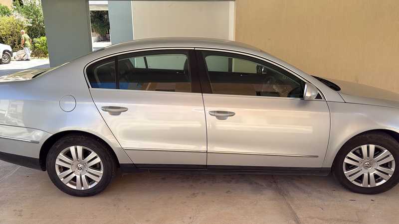 2005 Volkswagen Passat 2,0L 2005 Cyprus