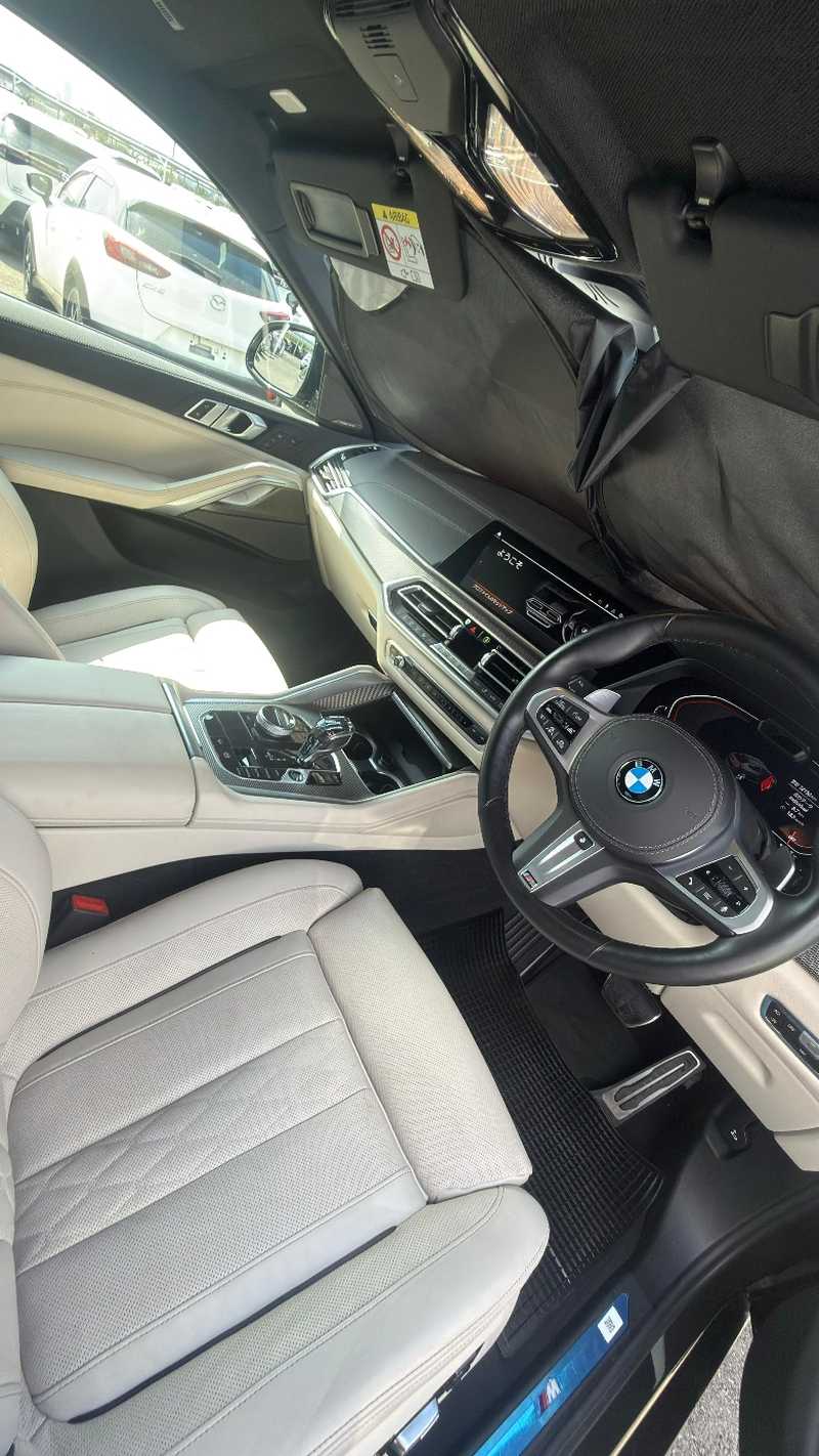 2022 BMW X6 3,0L 2022 Cyprus